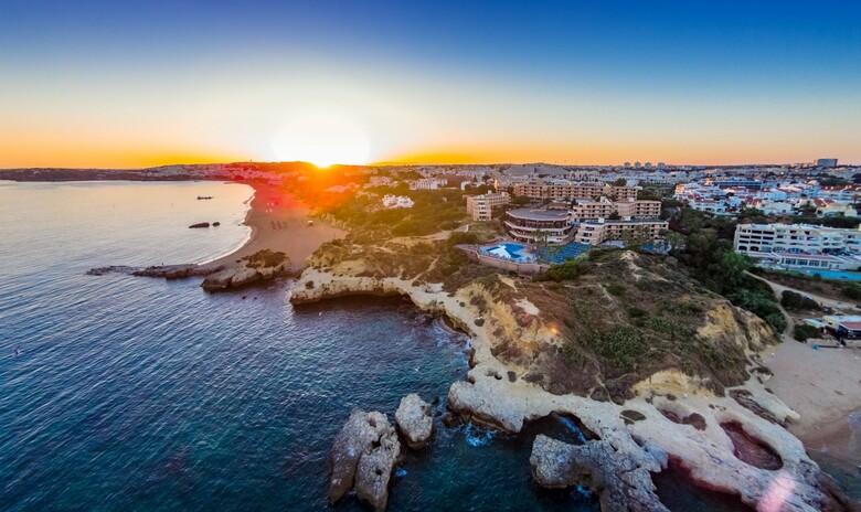 Hotel Auramar Beach Resort