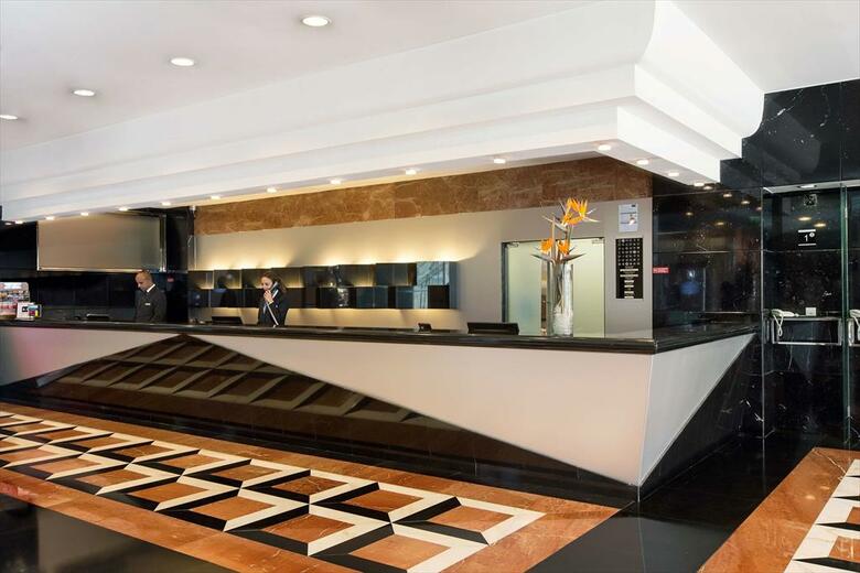 Sana Metropolitan Hotel
