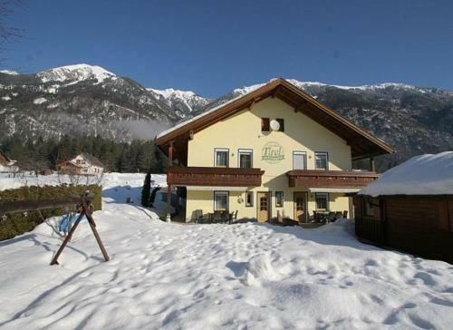 Hostal Landhaus Tirol