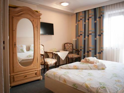 Bed & Breakfast Pension Handle