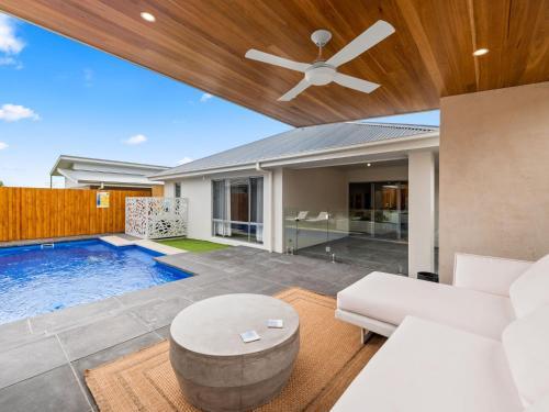 Milburn Circuit Boolaroo 44