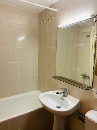 Mikka Incles Apartamento