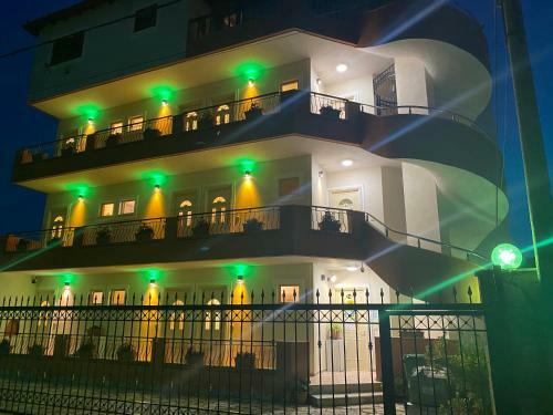 Golden Beach Apartments