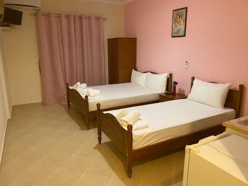 Golden Beach Apartments