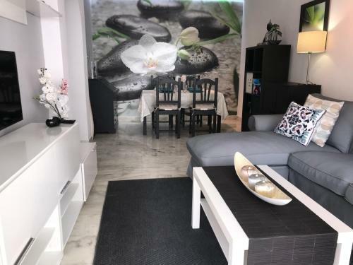 Apartamento Las Flores Marbella