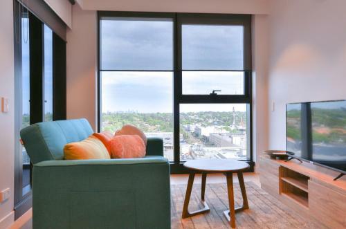Box Hill Central Sky One Apartment