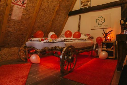 Etno Village Dolina Sre?e
