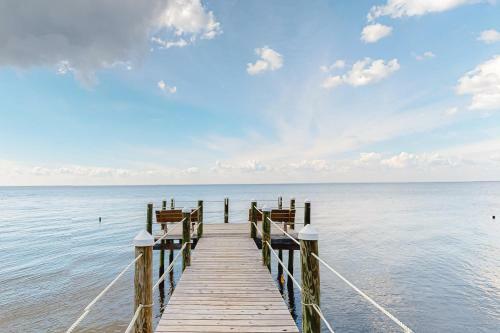 Serenity On The Bay
