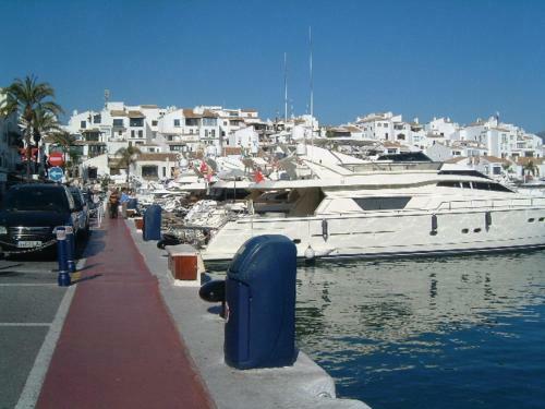 Apartamento Lorcrimar III