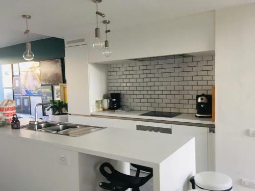 Oever51 Stunning 2-bed House In Aalst