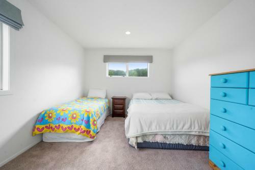 Sand Dune Serenity - Himatangi Beach Holiday Home