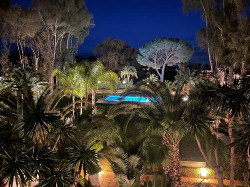 Apartamento Pol Suite Y Hada Suite Puerto Banus Beach