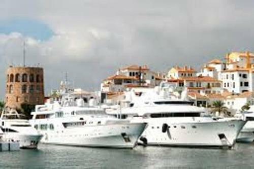 Puerto Banus 2 Bedrooms Apartment P2