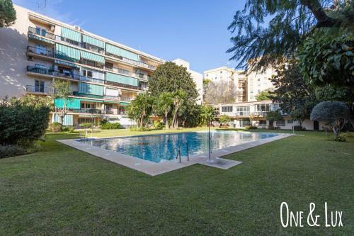 Apartamento One And Lux - Marbella With Pool