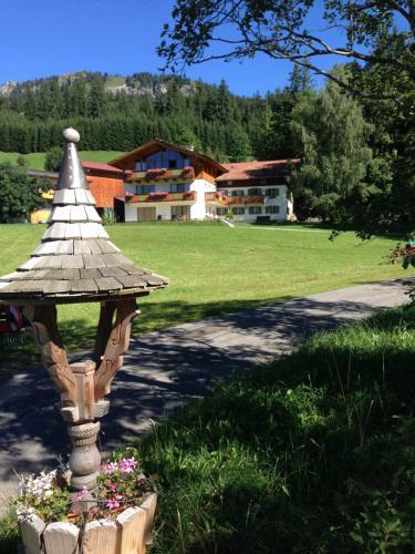 Hostal Sonnleiten - Guggerhof - Villa Sonnenwies