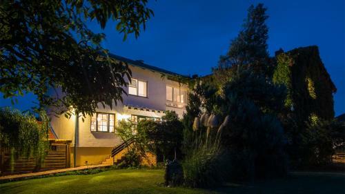 Hostal Weingut & Landhaus Willi Opitz