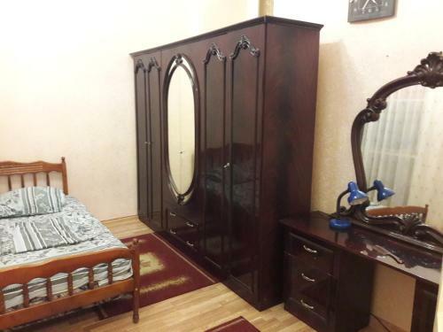 Guiet Center Apartment