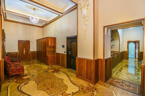 Apartment On Bentley