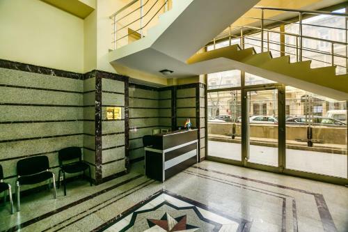Apartment On Center Mc Donalds