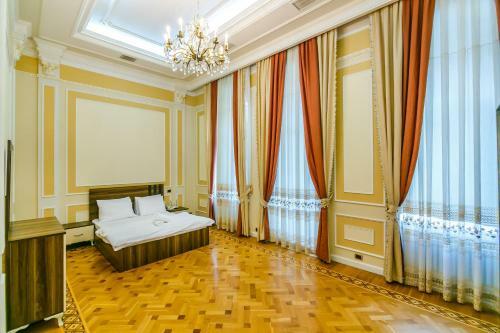 Hostal Apartment On V?p Mado