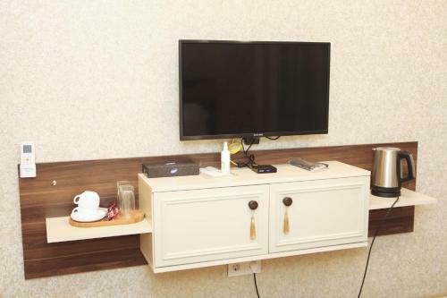 Midcity Hotel