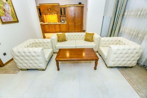 Apartment On Nergiz Mall