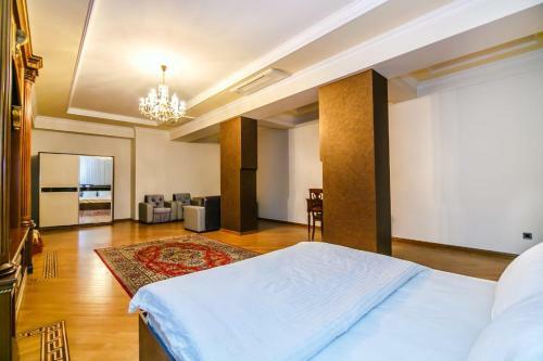 Apartment On Nergiz Mall
