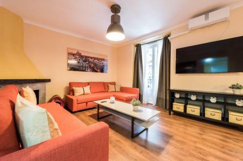 Grand Apartment La Latina