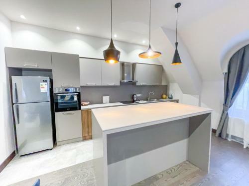 Luxury Downtown Apartments