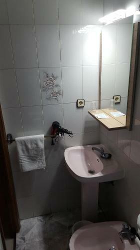 Hostal Habitaciones Universal