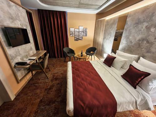 Hotel City Code