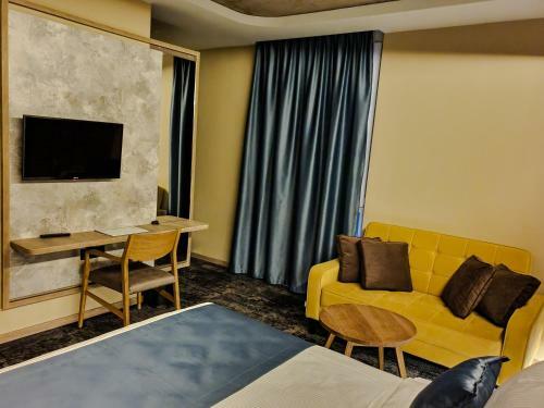 Hotel City Code