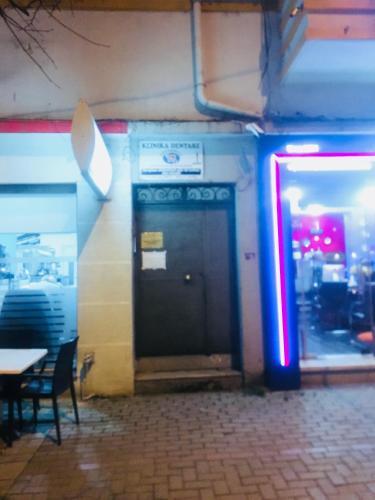 Apartamento Rruga Egnatia (Dovana Vogel)