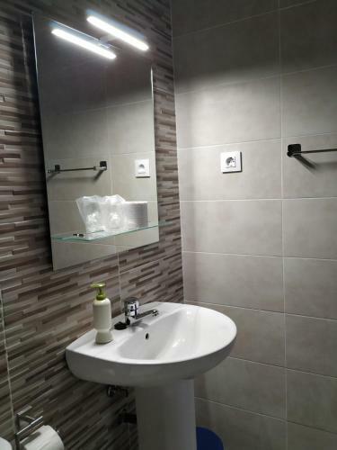 Hostal Pension Cuatro Torres