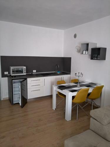 Sch�ne 2 Zimmer Apartment