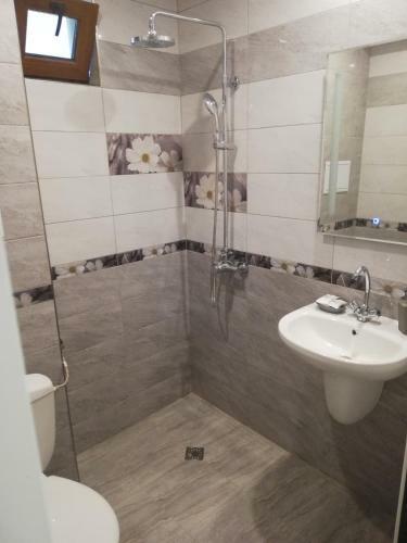 Hostal Guest House Aheloy 2020