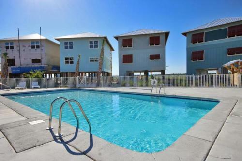 Serendipity Sands By Youngs Suncoast