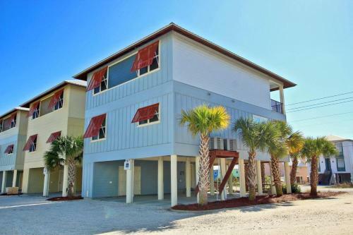 Serendipity Sands By Youngs Suncoast