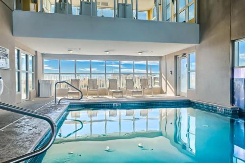 Hotel Crystal Shores III