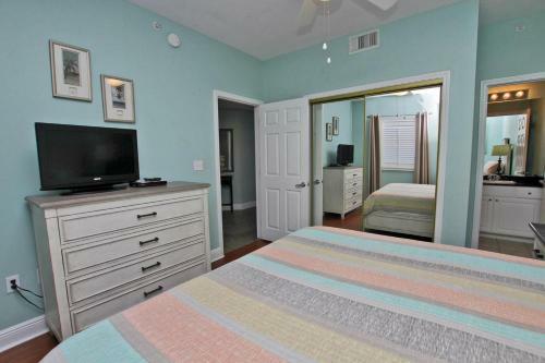 San Carlos 401 By Youngs Suncoast