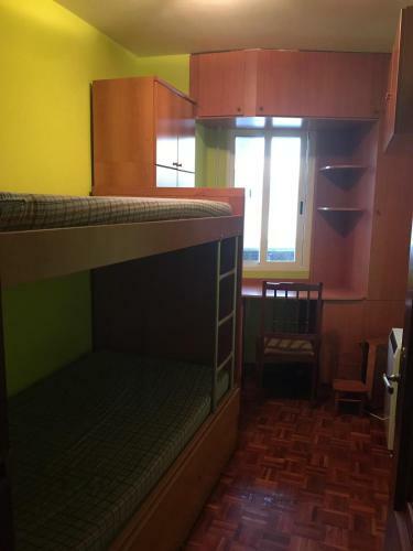 Apartamento C�ntrico En Moa�a
