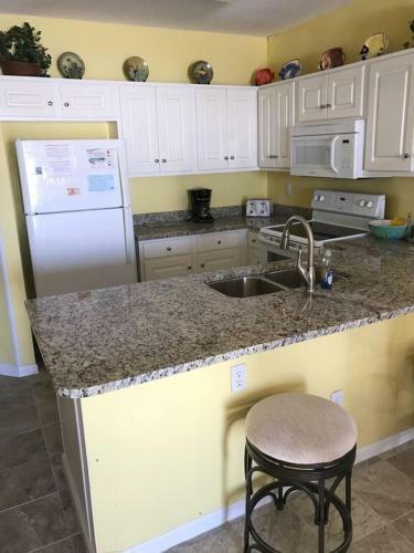 Apartamento Tropic Isles 401 Condo