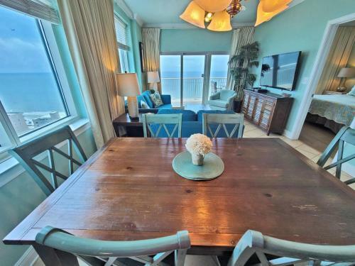 Crystal Tower 1801 By Youngs Suncoast