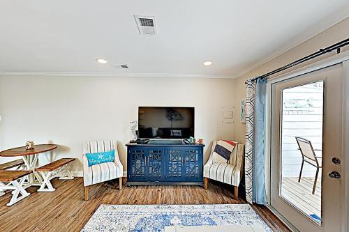 The Sand & Surf Beach House A