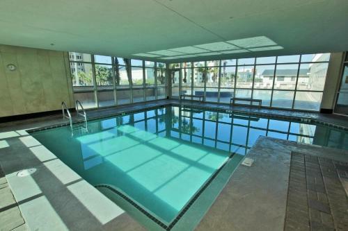 Crystal Tower 1101 By Youngs Suncoast