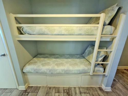 Westwind 301 By Youngs Suncoast