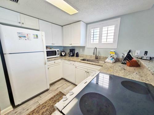Westwind 301 By Youngs Suncoast