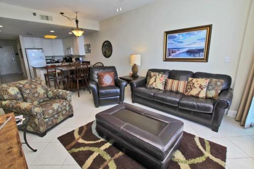 Lighthouse By Youngs Suncoast