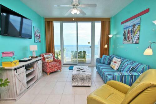 Lighthouse By Youngs Suncoast
