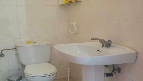 Villa Set In Gardens Ideal For Families